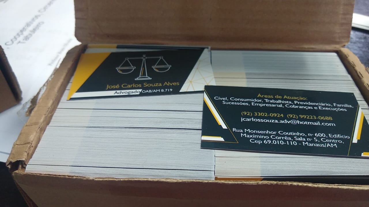 1000 Cartão de Visita Supremo frente e verso com verniz