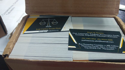 1000 Cartão de Visita Supremo frente e verso com verniz