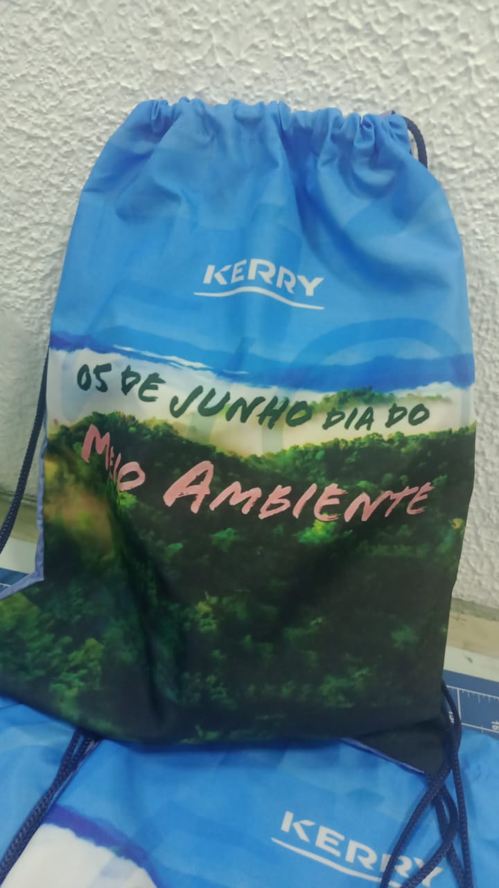 25 mochilas saco  personalizadas